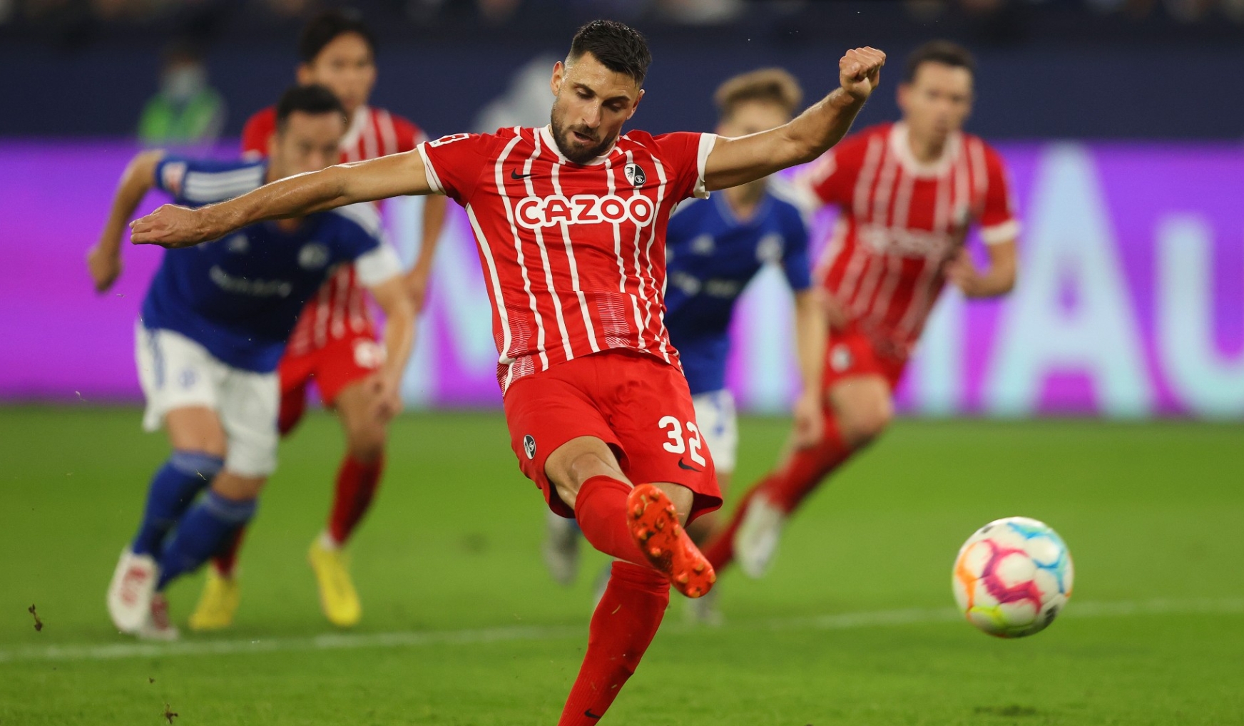 开云体育:德甲弗赖堡的战术体系与成功秘诀的简单介绍 开云体育:德甲弗赖堡的战术体系与成功秘诀的简单介绍