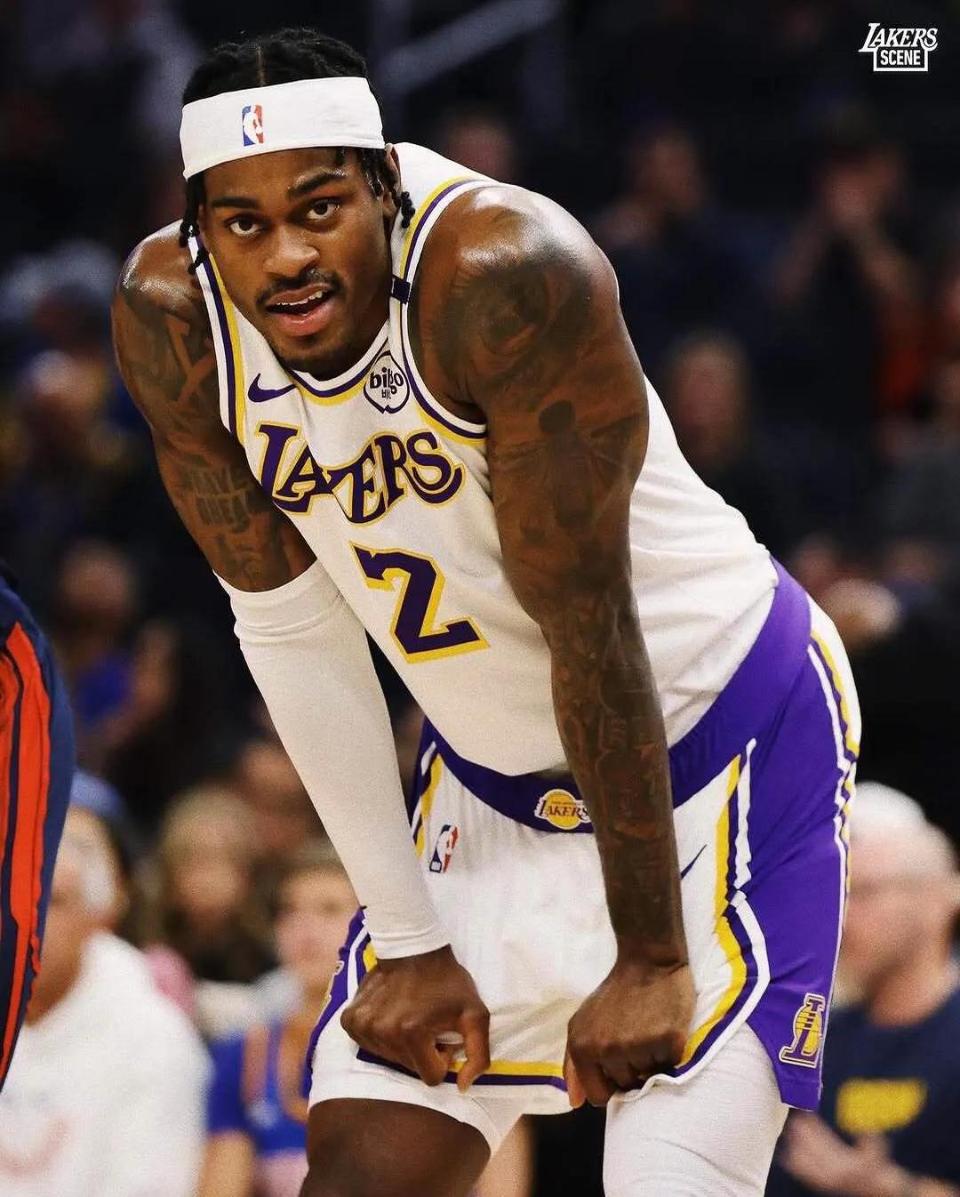 开云体育:湖人队新赛季:席菲诺表示将提升抢断能力 开云体育:湖人队新赛季:席菲诺表示将提升抢断能力