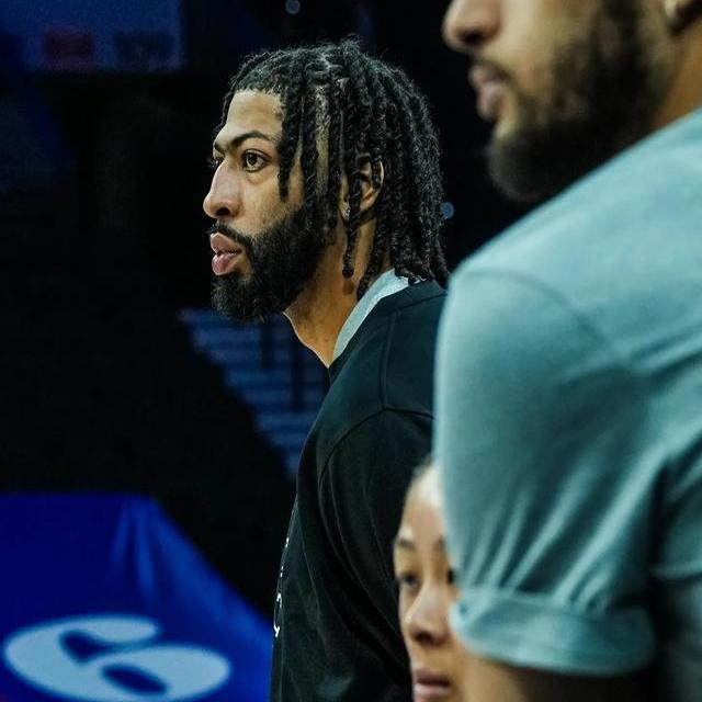 包含安东尼·戴维斯:湖人内线的守护者的词条 包含安东尼·戴维斯:湖人内线的守护者的词条